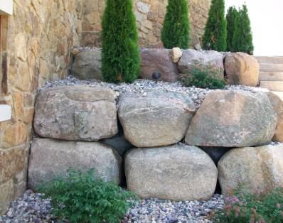 rock retaining wall